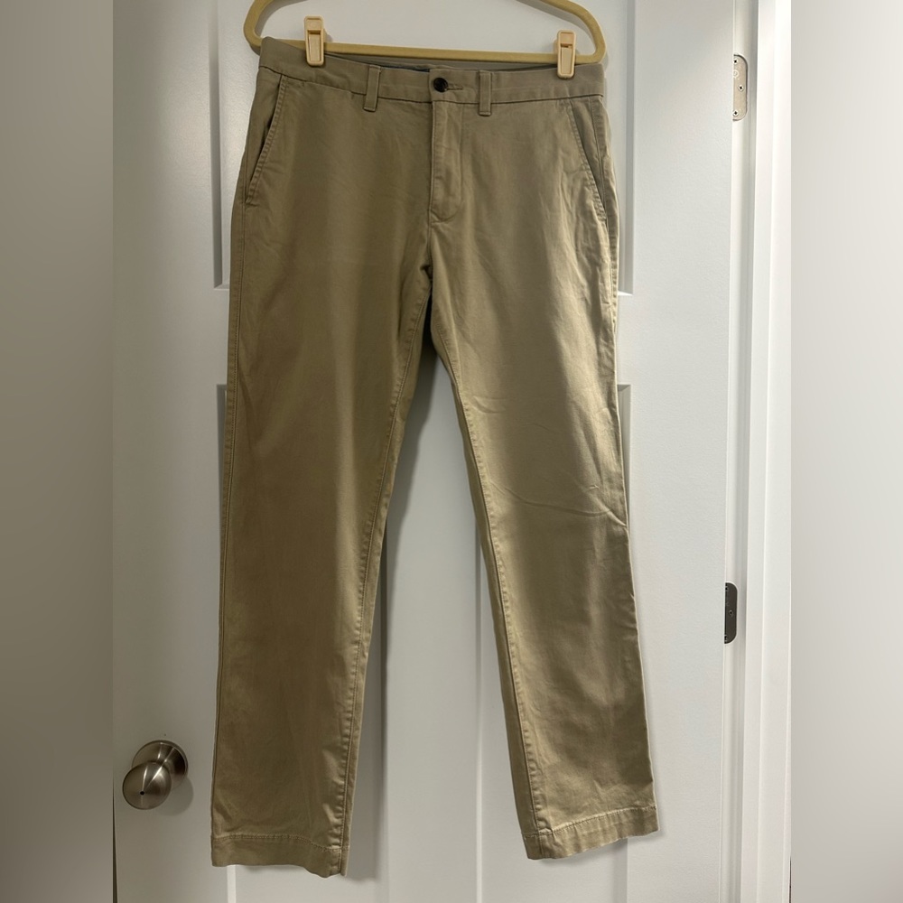 Men’s Gap Khaki’s Slim Stretch | Size 32x30 |
